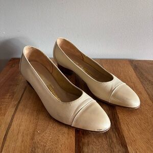 Salvatore Ferragamo Beige Heels